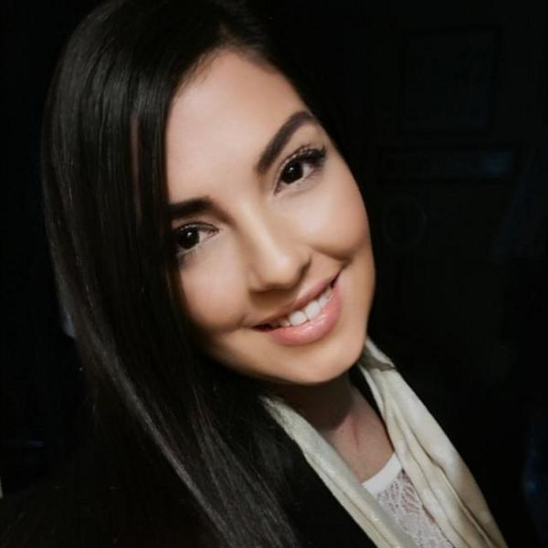 Maryka Greyvensteyn, estate agent